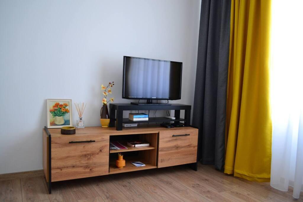 Modern City Center 2 Bedroom Apartment Sofia Exteriör bild
