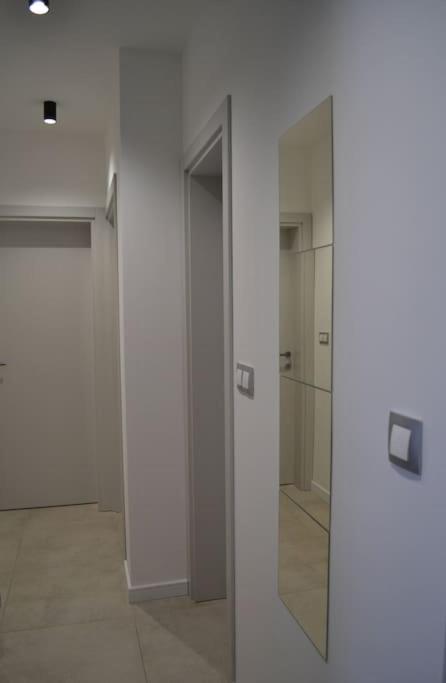 Modern City Center 2 Bedroom Apartment Sofia Exteriör bild