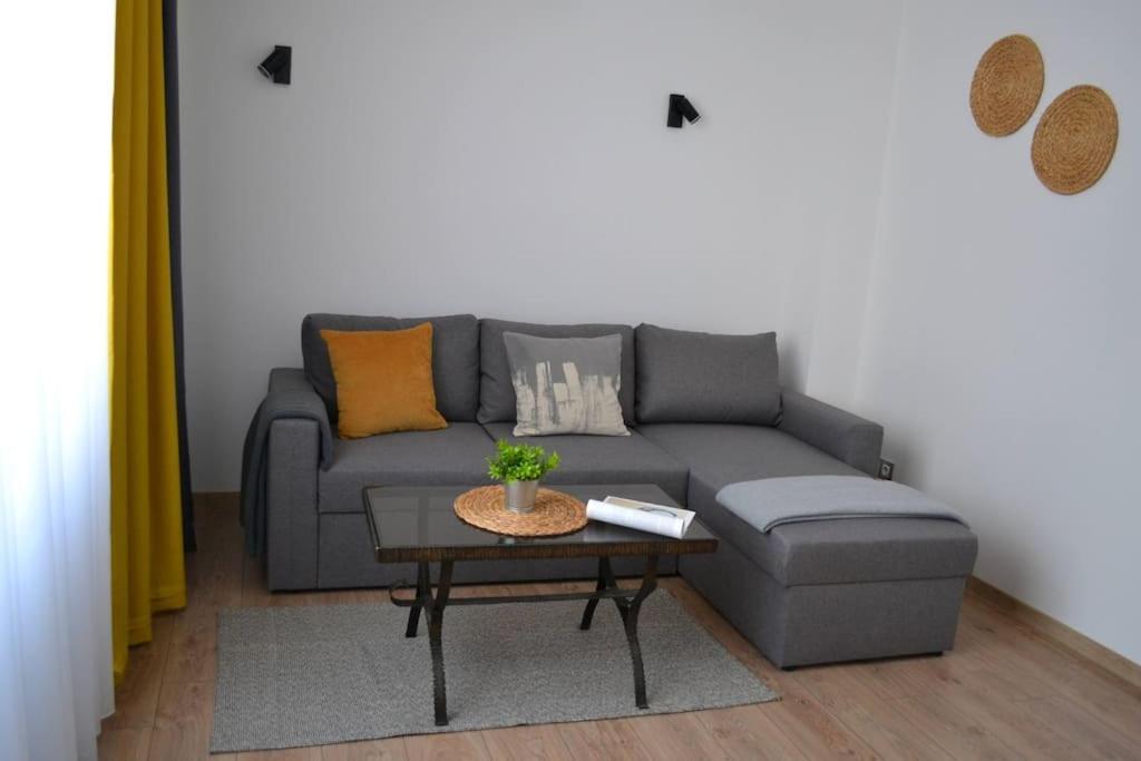 Modern City Center 2 Bedroom Apartment Sofia Exteriör bild